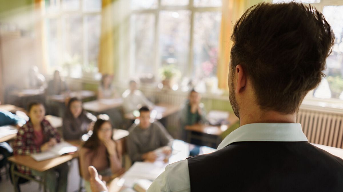 Minaccia il prof dopo la sospensione, la Cassazione: "Va assolto, era una protesta"