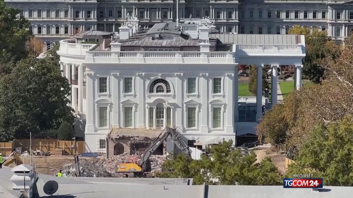 melania trump sarebbe critica sulla demolizione della east wing della casa bianca
