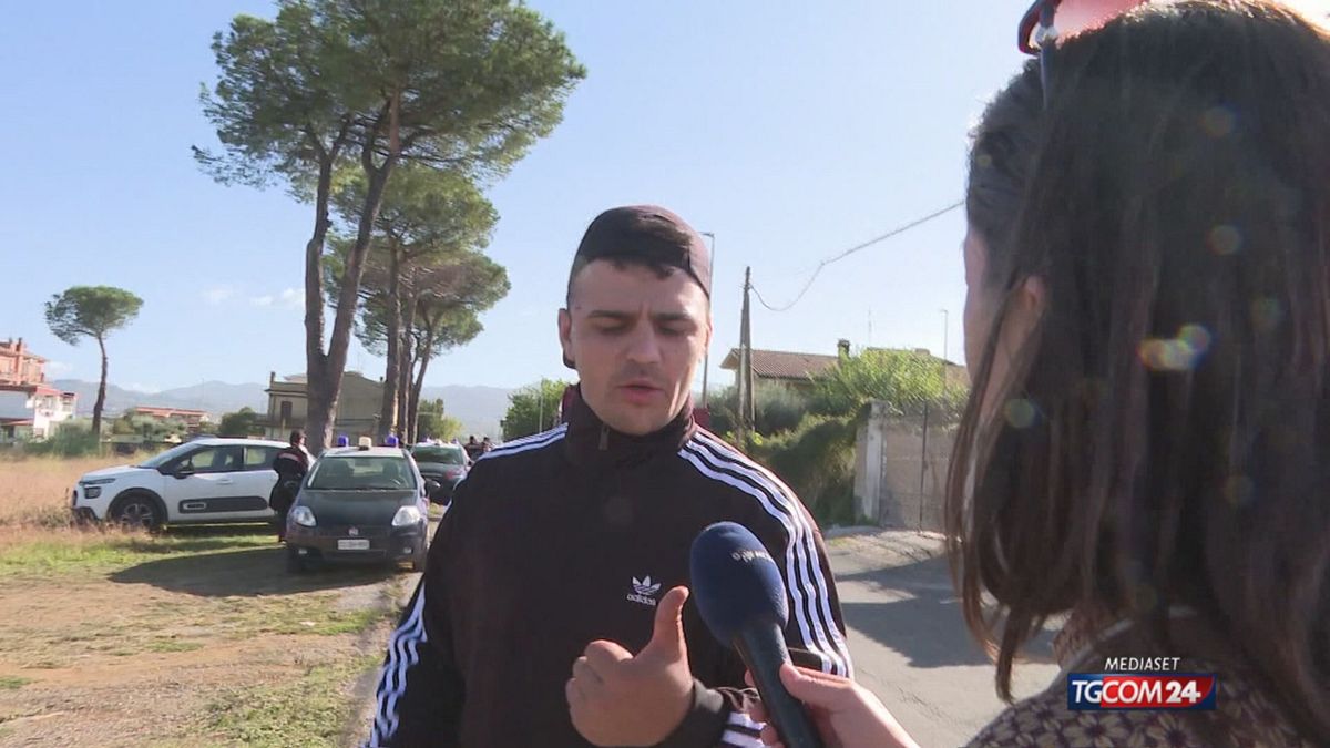 Roma, demolita villa abusiva di un clan Sinti