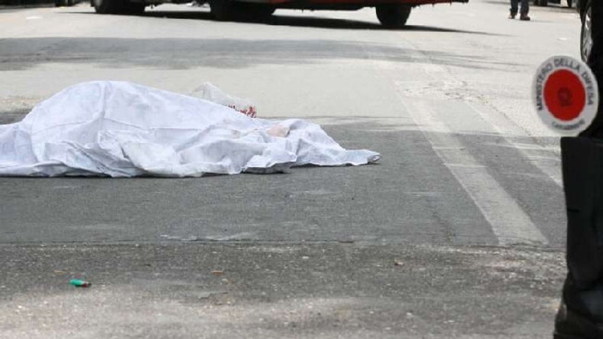 scontro tra bus con 50 studenti a bordo e auto un morto nel trevigiano