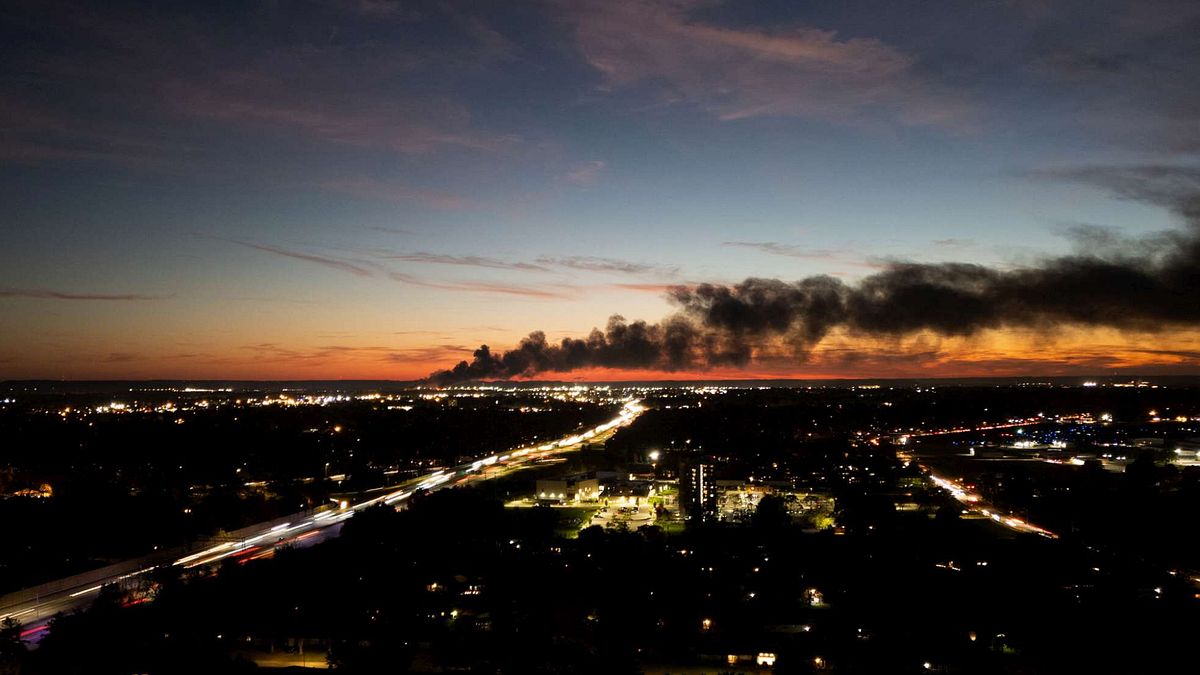 Kentucky, aereo cargo si schianta vicino all