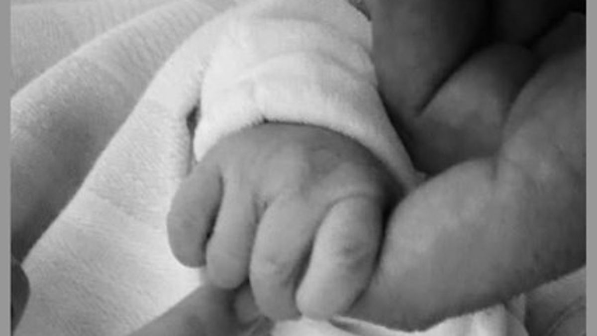 Roberta Morise ikinci anne ve şef Bartolini'nin ikinci çocuğu