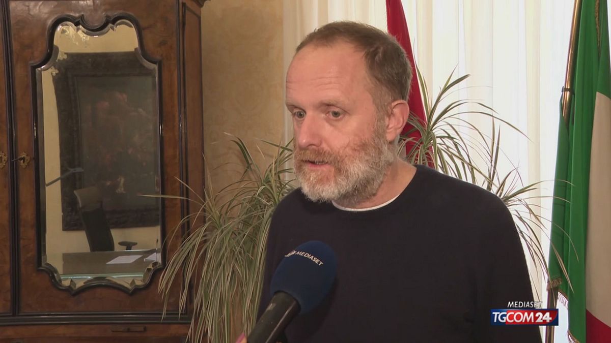 Como, il sindaco dichiara guerra ai dehors