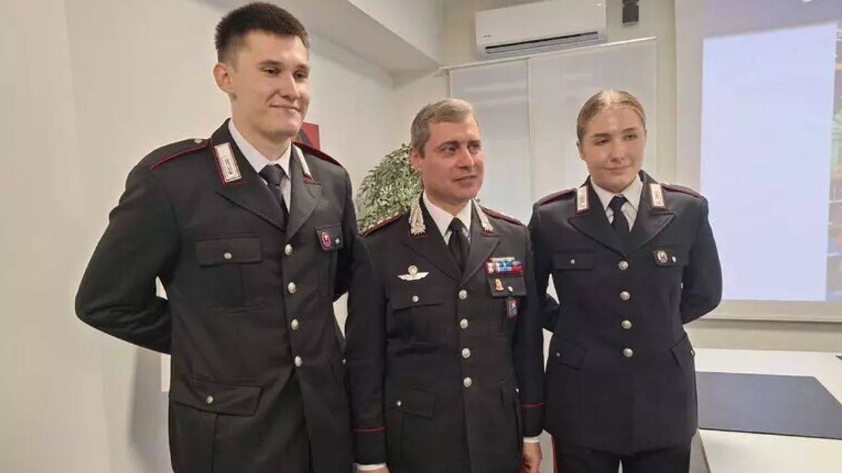 varese i due fratelli stefano e stefania realizzano il sogno d infanzia diventare carabinieri