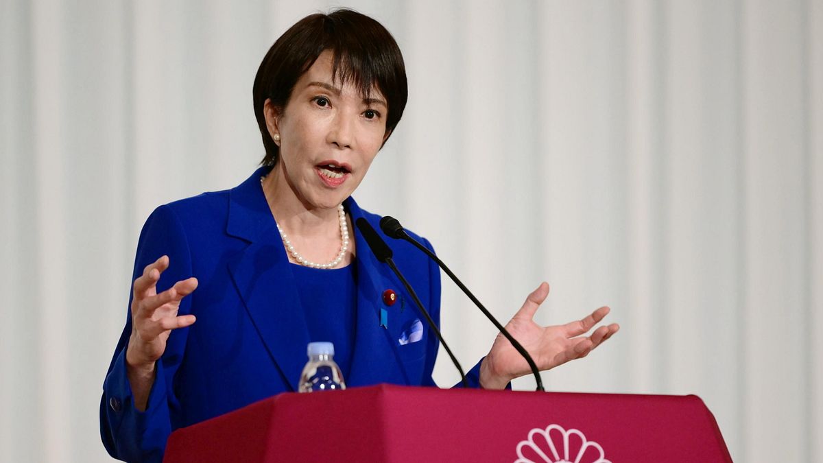 Giappone, la premier Takaichi: "Dormo dalle due alle quattro ore a notte"