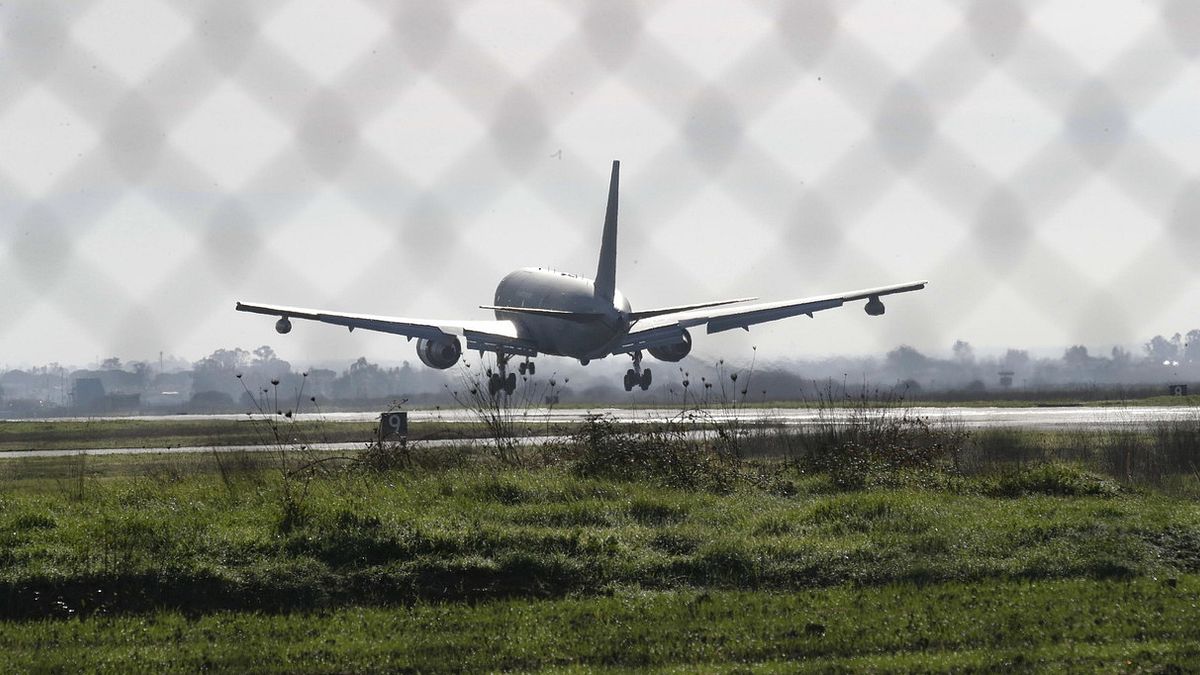 Catania, aereo Air Arabia sfiorò il mare durante il decollo: a soli 12 metri dall