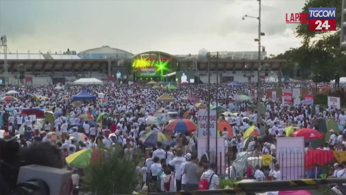 Filippine, maxi manifestazione a Manila contro la corruzione