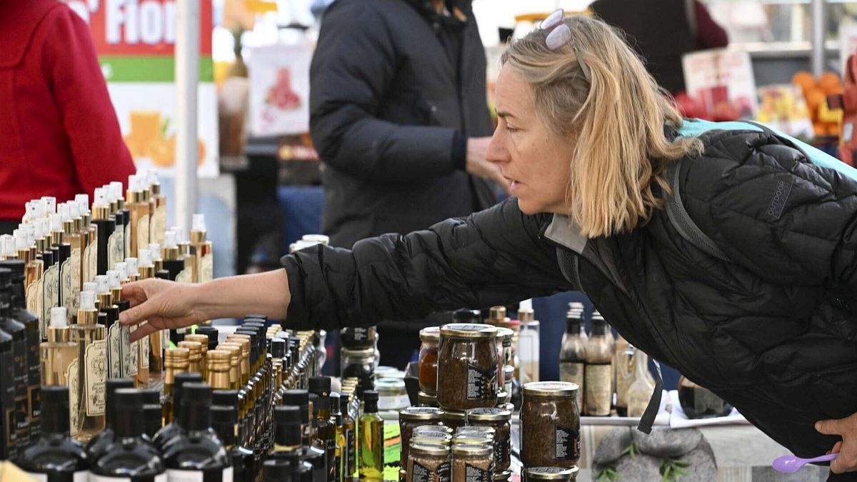 Euro Bölgesi'nde enflasyon Ekim 2025'te hafif düşüş gösterdi (%2,1)