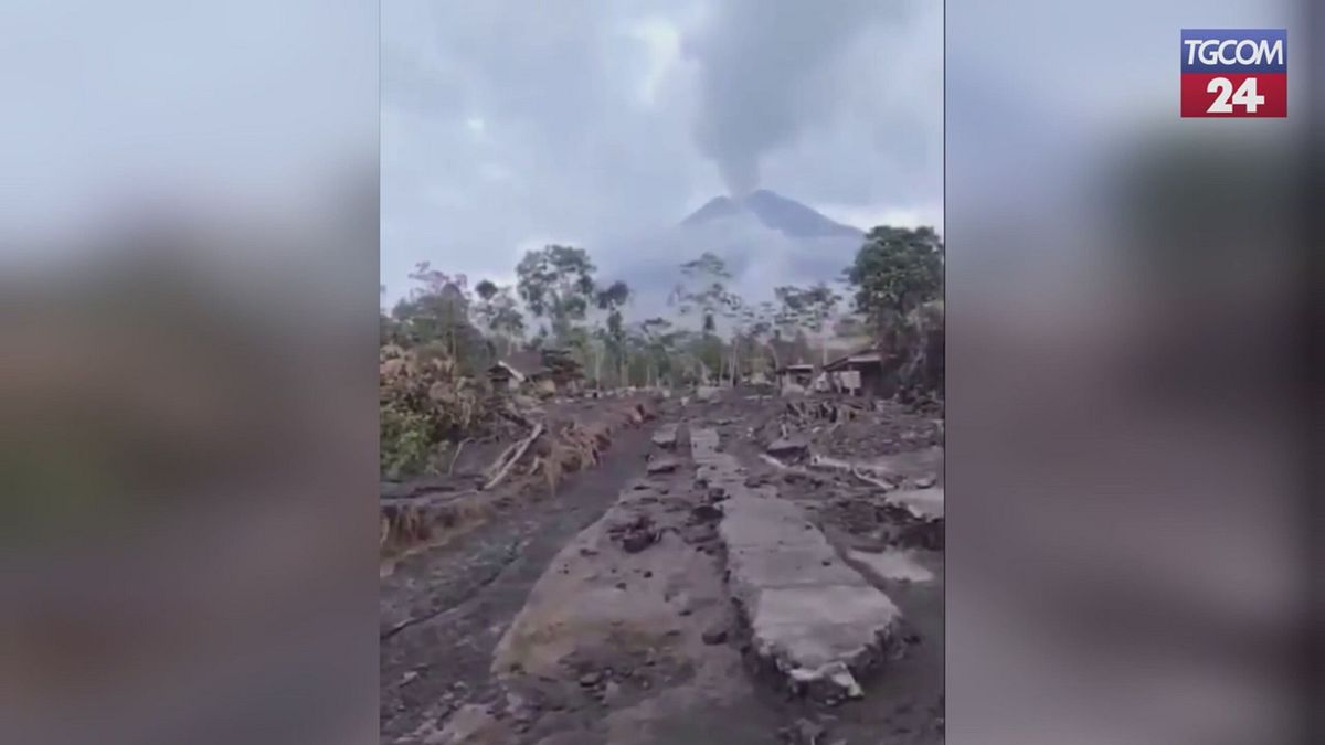 Giava, ecco cosa resta dei villaggi travolti dalla nube rovente del vulcano Semeru
