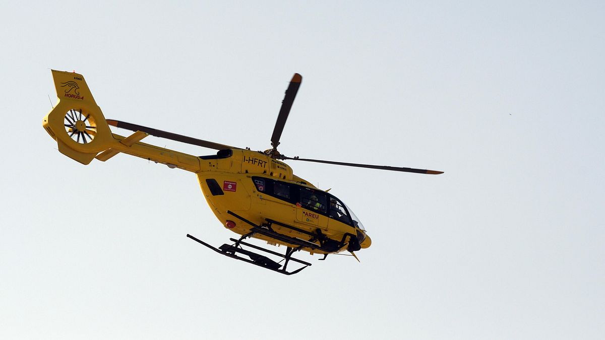 auto esce di strada nel cremonese ferito gravemente un neonato di tre mesi