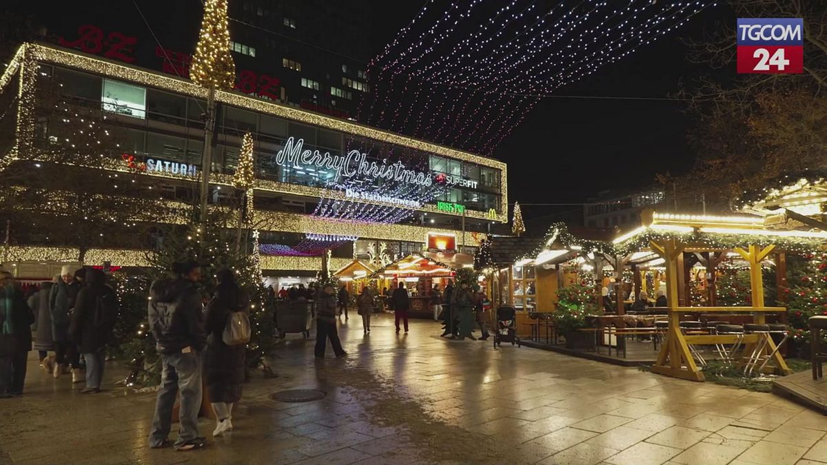 Germania, riaprono i mercatini di Natale con rigide misure di sicurezza