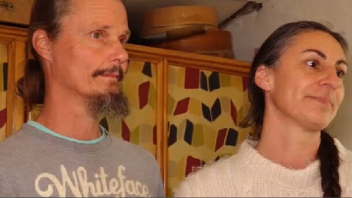 famiglia nel bosco il legale rimette il mandato troppe ingerenze esterne fiducia incrinata