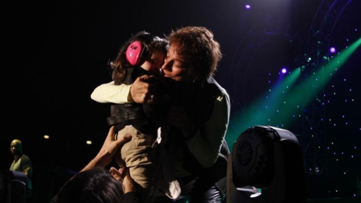 Gianna Nannini pubblica una foto rara con la figlia