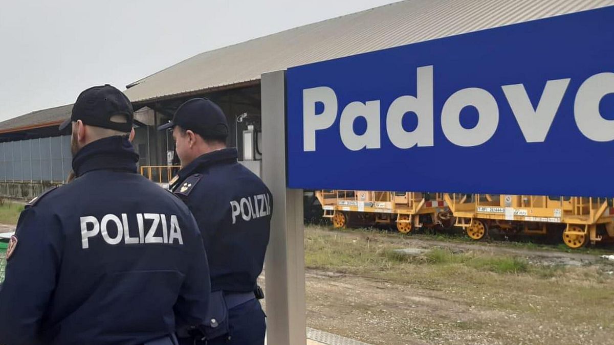 Violenza nel centro di Padova, sgominata baby gang di ragazze