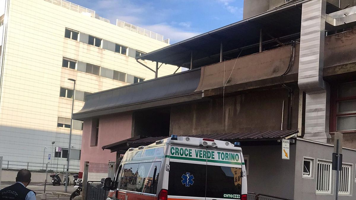 Torino, operata per tumore al cervello in gravidanza: salvi mamma e neonato