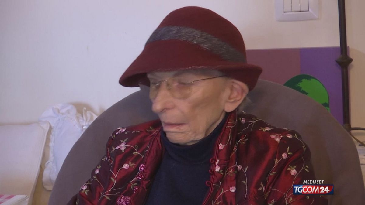 Emma Bonino yoğun bakımda Roma'da hastaneye kaldırıldı