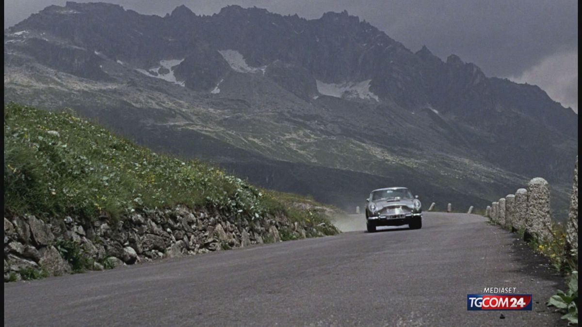 Sinema, James Bond'un Aston Martin'i yenilendi