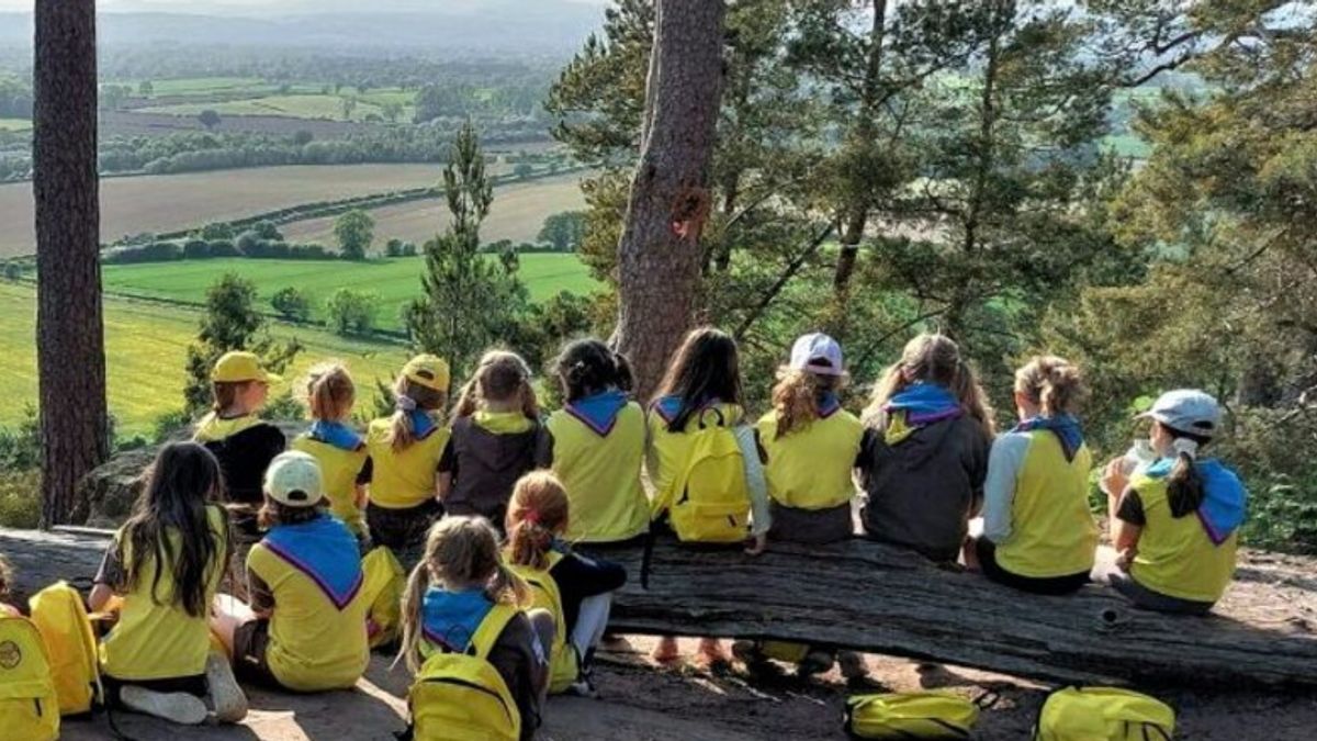 Gran Bretagna, donne trans bandite da associazioni femminili e scout