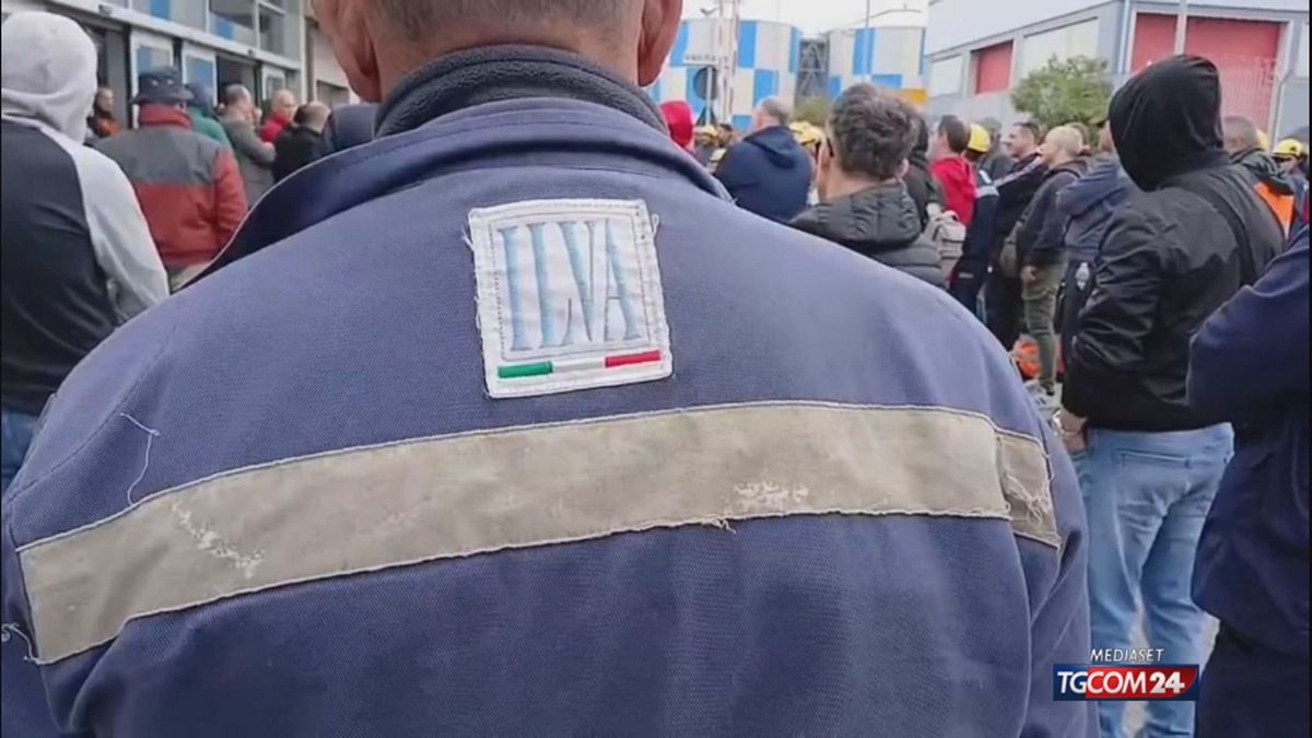 Eski Ilva ve iki Uilm sendikacısı saldırıya uğradı
