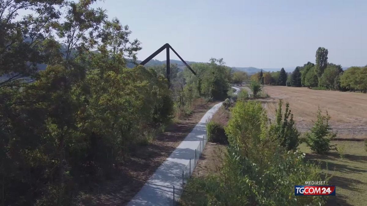 Cesena, stuprata in pieno giorno mentre fa jogging nel parco