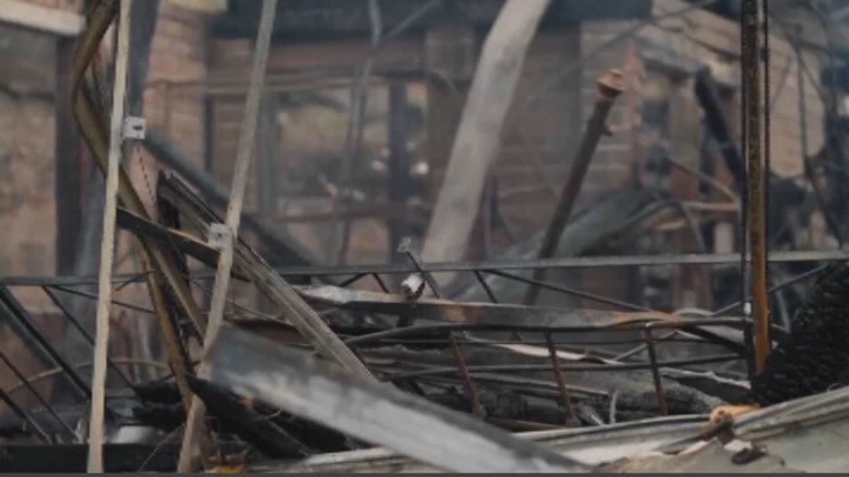 australia gi224 nel pieno di un ondata di incendi nel sud est muore un vigile del fuoco