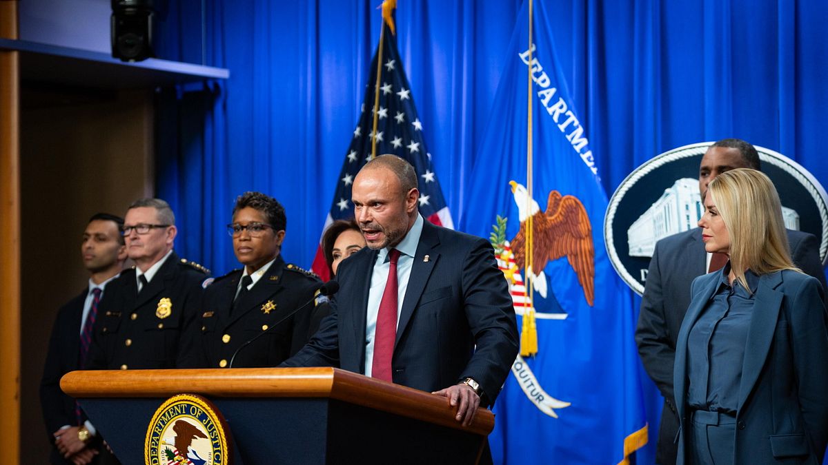 FBI'ın iki numarası Maduro'nun yakalanmasından hemen sonra emekli oluyor