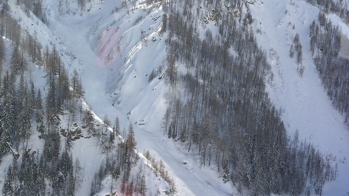 Courmayeur, valanga fuoripista: morti i tre sciatori