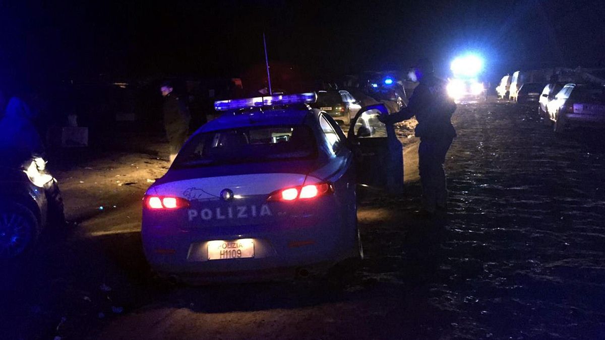 Bergamo, rapina in villa dopo cena: famiglia legata e minacciata