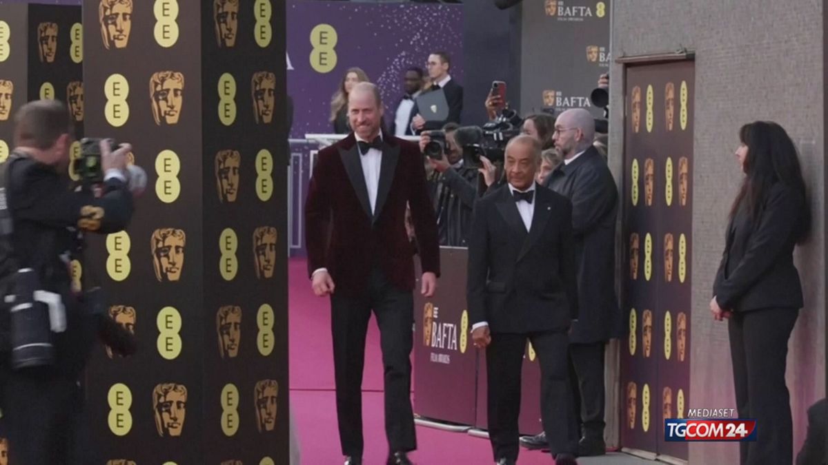 Prens William ve Prenses Kate BAFTA kırmızı halısında