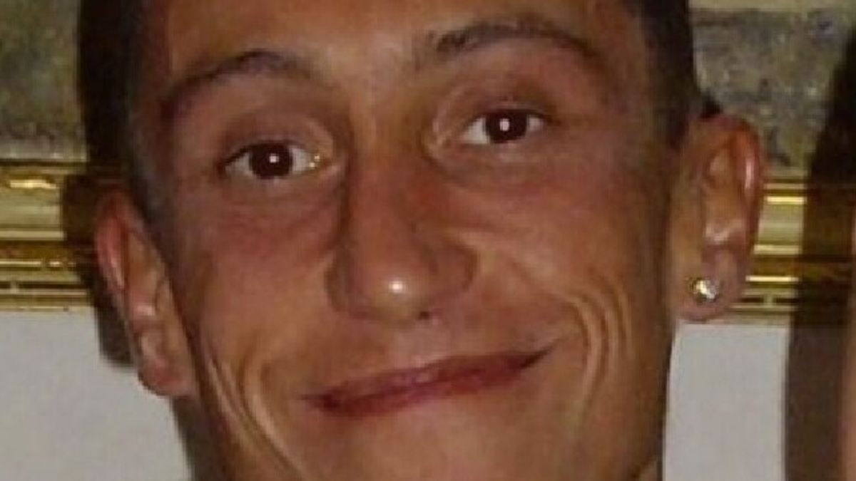 Stefano Cucchi ve Albay Sabatino yanlış yönlendirme davasında beraat etti