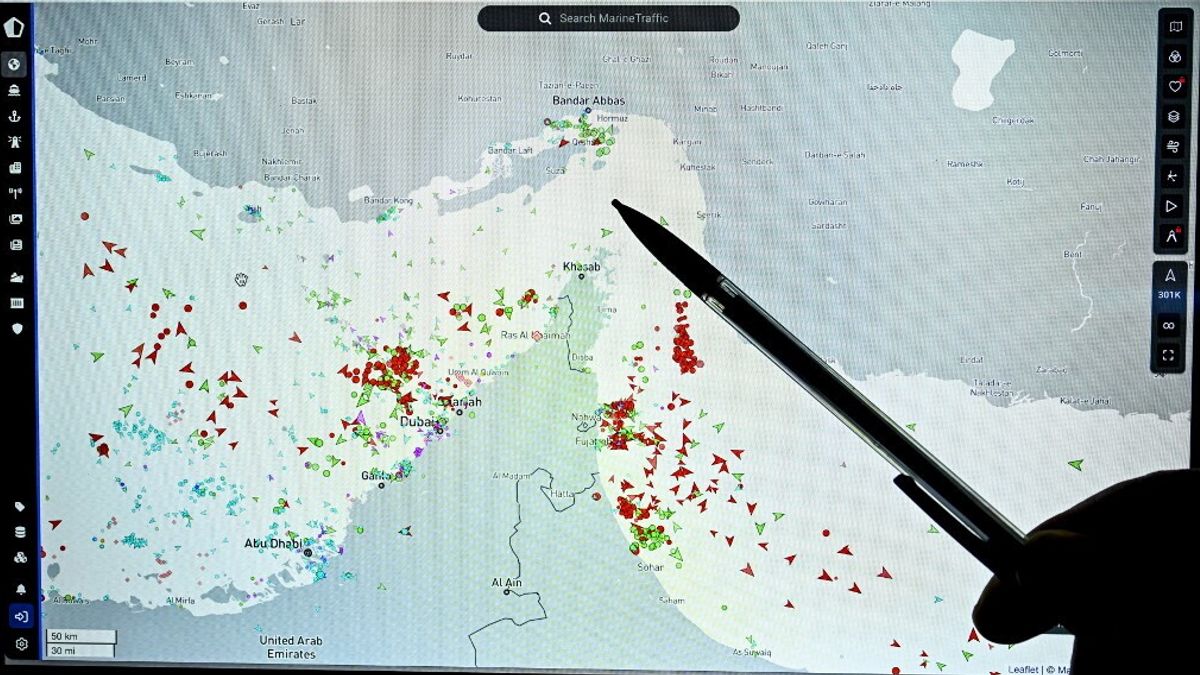 İran savaşı, son canlı haberler: Hürmüz Boğazı yeniden açıldı
