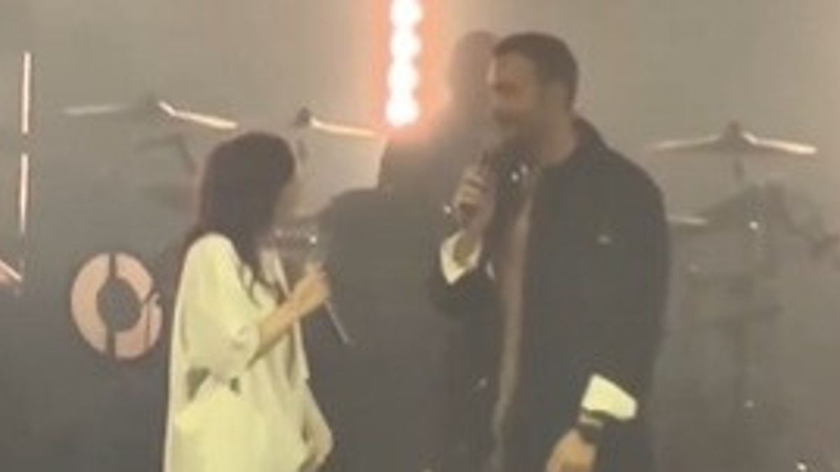 Marco Mengoni Mina'nın sözlerini Angelina Mango'ya ithaf ediyor