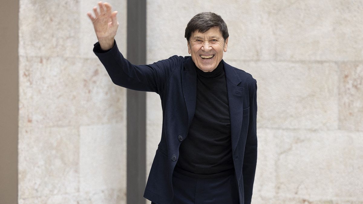 81 yaşındaki Gianni Morandi yeni bir turneyle geri dönüyor