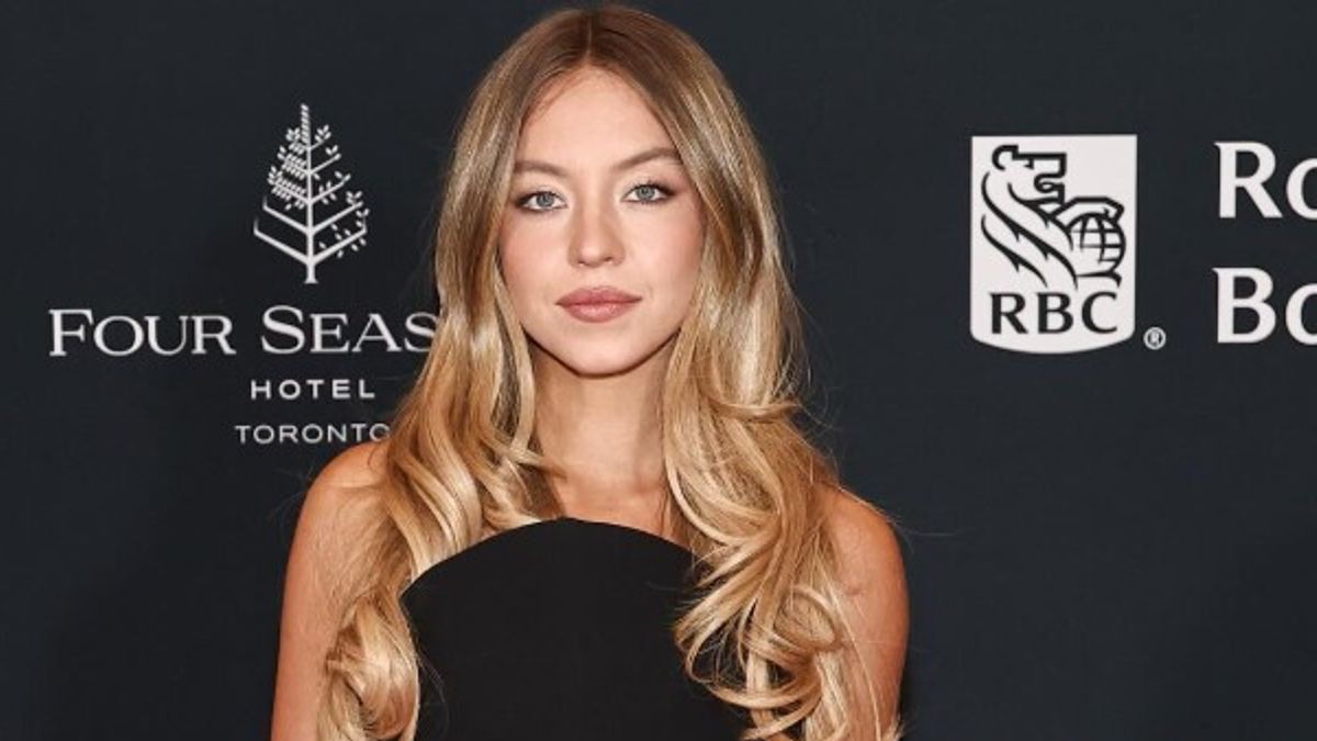 James Bond ve Sydney Sweeney setteki ilk 007 olabilir