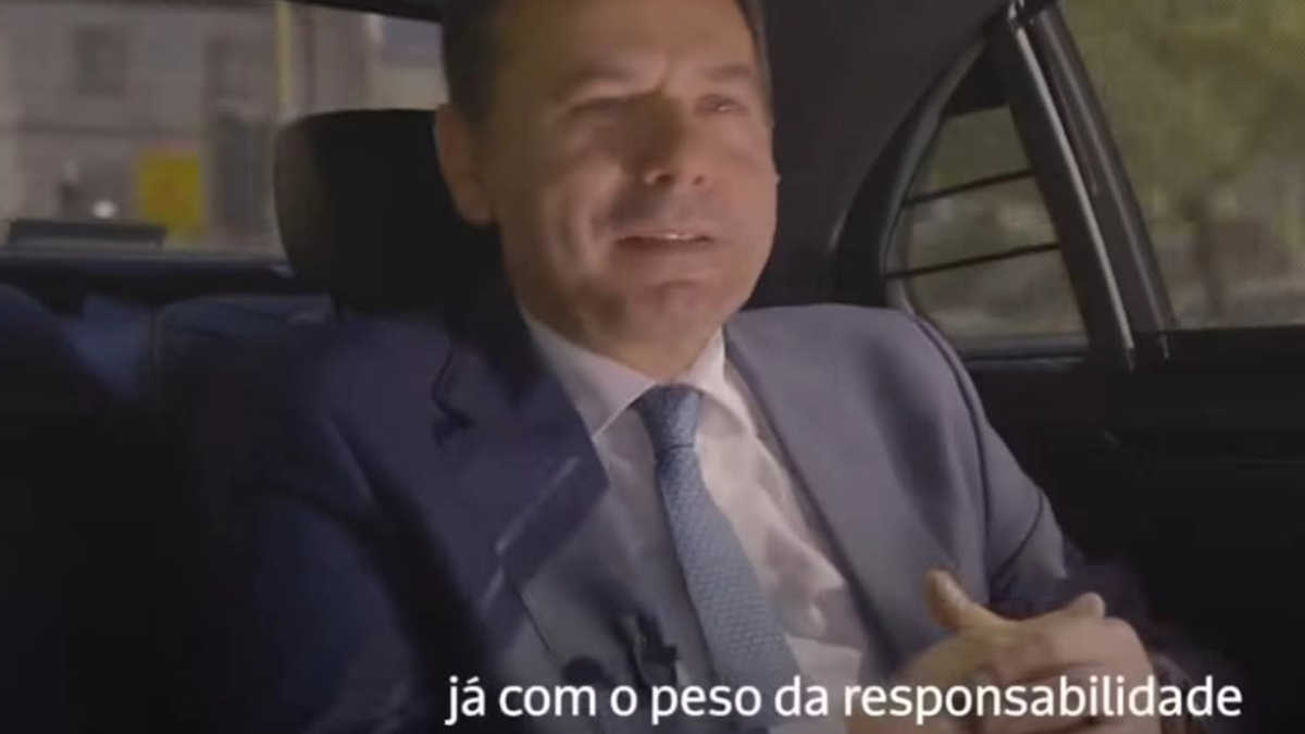 Portekiz'de ölümcül kazaların ardından kemersiz başbakan