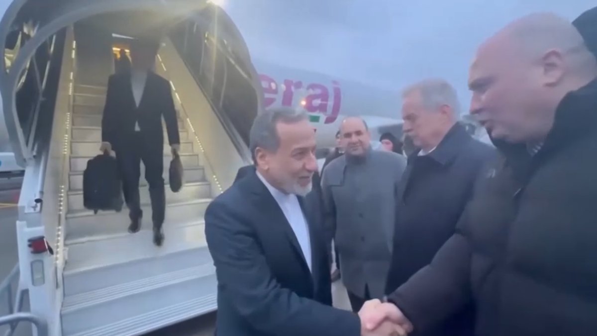 St. Petersburg'da Putin'den Araghchi