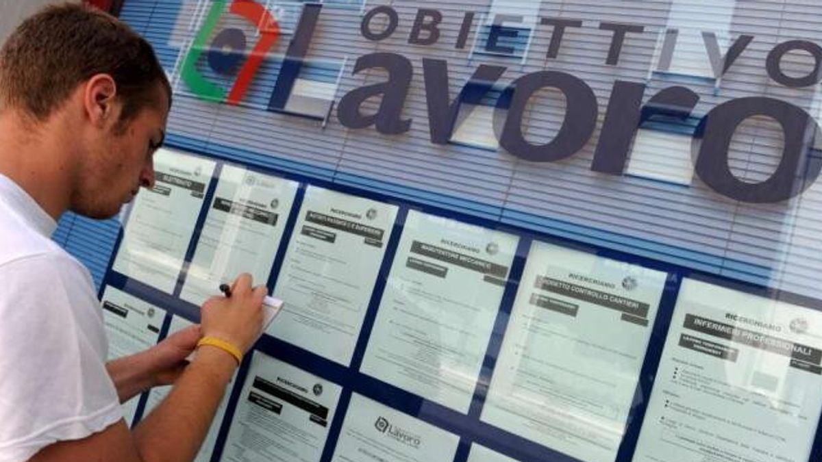 “Mart'ta istihdam düşüyor, yıl için -30 bin”