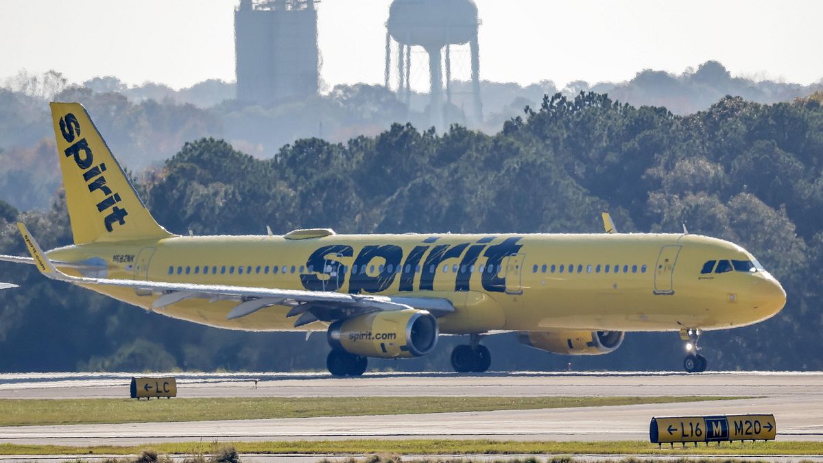 Tarihi düşük maliyetli havayolu Spirit Airlines iflasını açıkladı