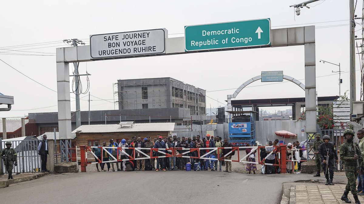 Kongo Demokratik Cumhuriyeti ve DSÖ, Ebola salgınını uluslararası önemi haiz bir sağlık acil durumu ilan etti