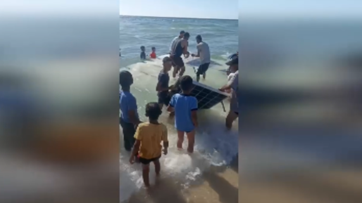 Gazze, Filo teknelerinden birinin kalıntıları Şeride ulaşıyor