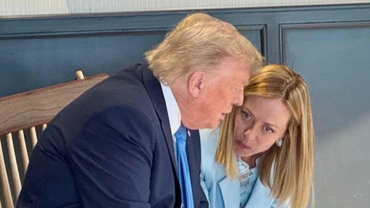 Trump'tan içtenlikle etkilendim, dış politika değişmiyor