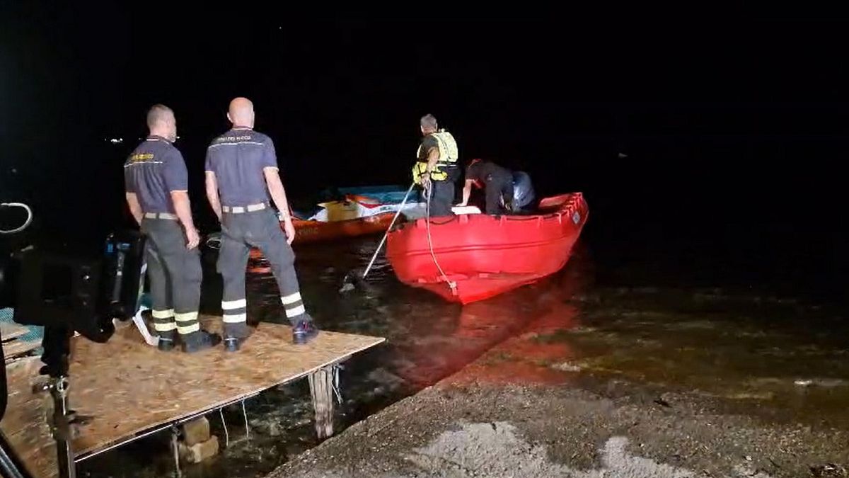 Bakan Roccella'nın Vico Gölü'nde kaybolan eşini arama çalışmaları sürüyor