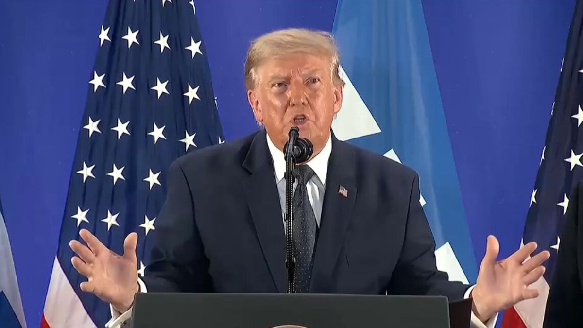 Futbol yorumcusu Trump: "Messi bir dahidir, özel bir şeyle doğmuştur"