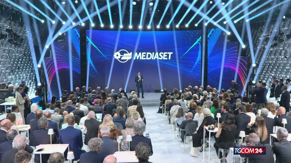 “Bu yeni bir Mediaset'in başlangıcı”
