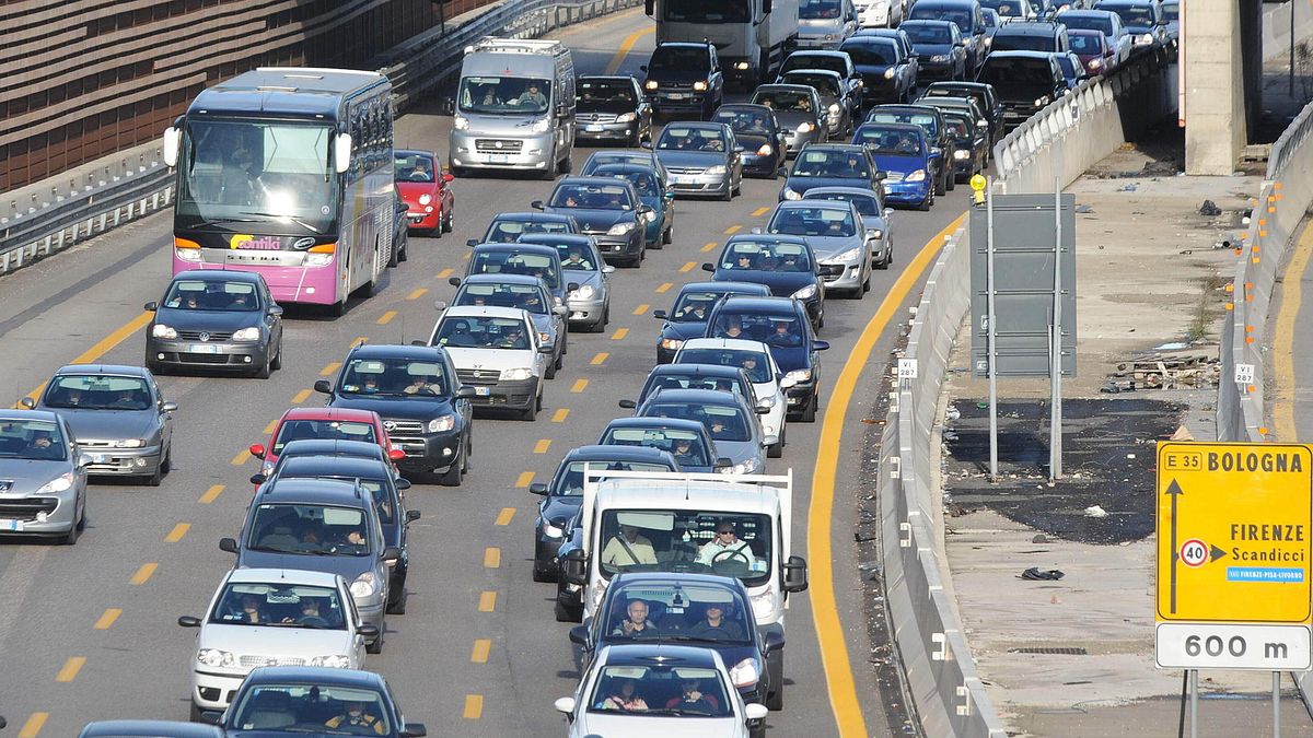 Yaz göçü, kırmızı nokta: 27 milyon kişi hareket halinde