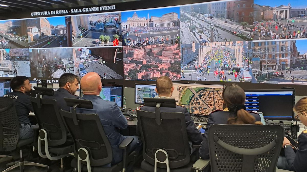 Yapay zeka, sprint Hükümet yüz tanıma