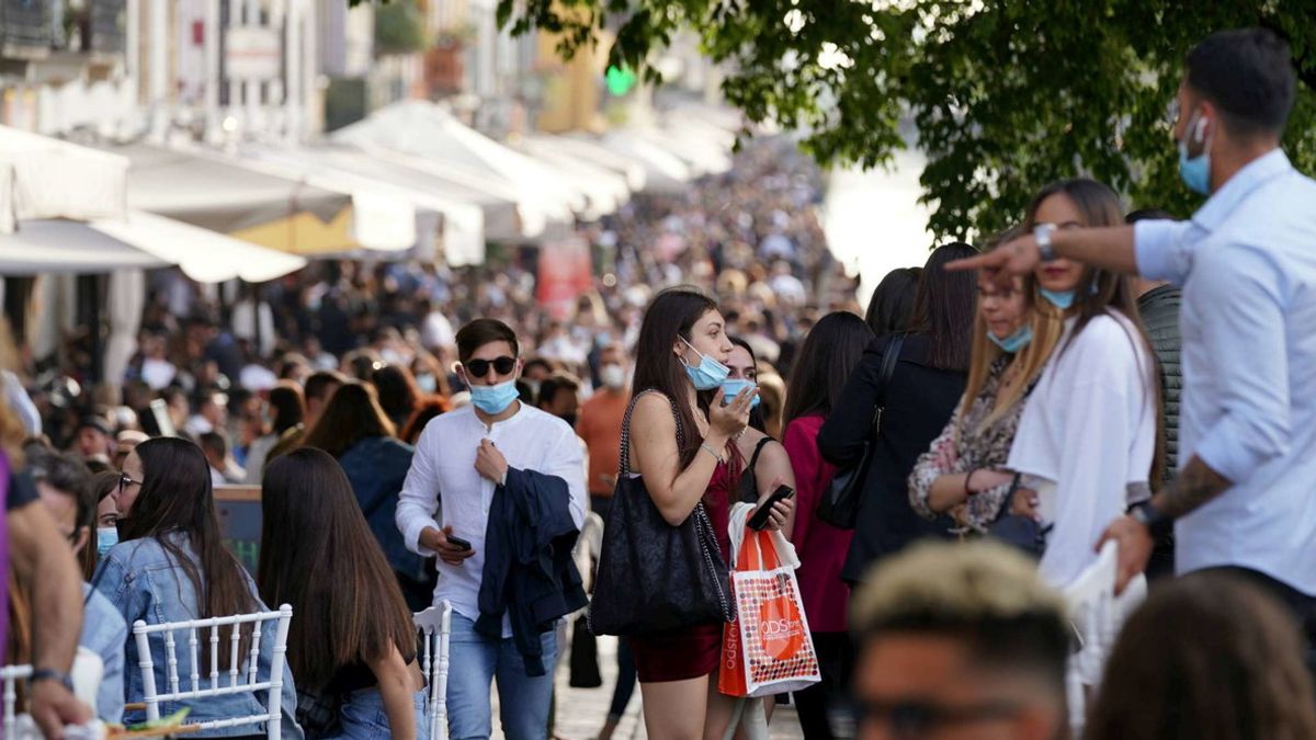 Stop Alle Mascherine All'aperto, Via Libera Dal Cts | Speranza: "Dal 28 ...