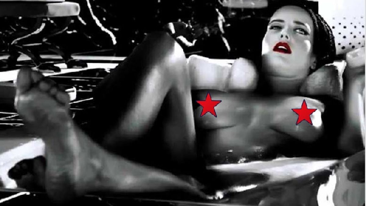 Eva Green senza veli in Sin City: 