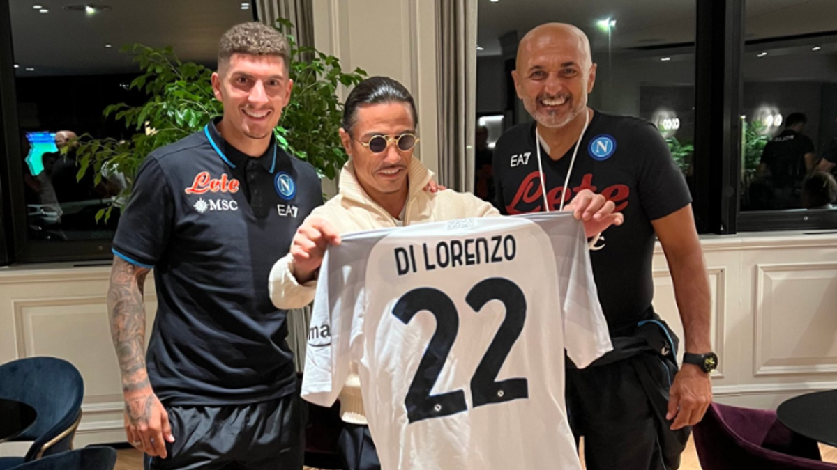 Nusret nel ritiro del Napoli a Milano: visita a sorpresa - SportMediaset