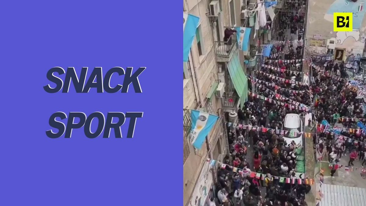 "La capolista se ne va", i Quartieri Spagnoli in festa per il Napoli ...